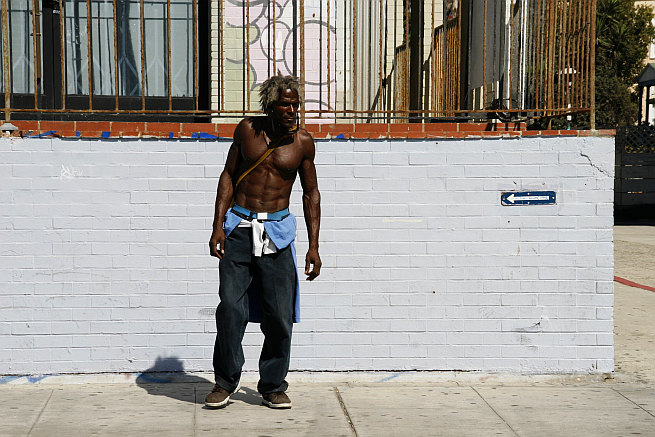 Dancing Man – Venice Beach